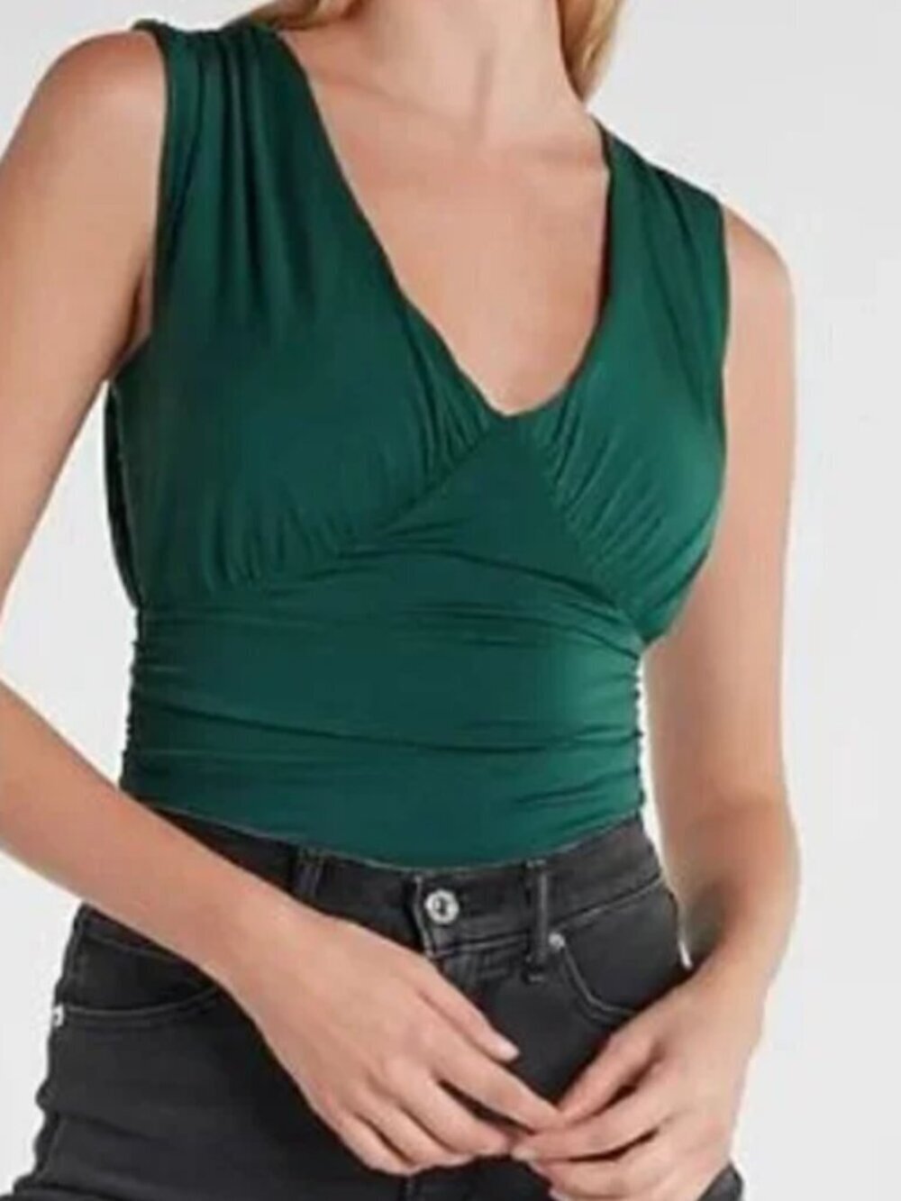 Express Body‎ Contour Compression Empire V-Neck Thong Bodysuit M New